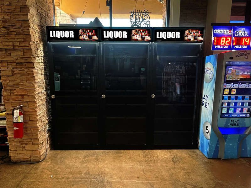 Liquor Cabinets thumbnail 4